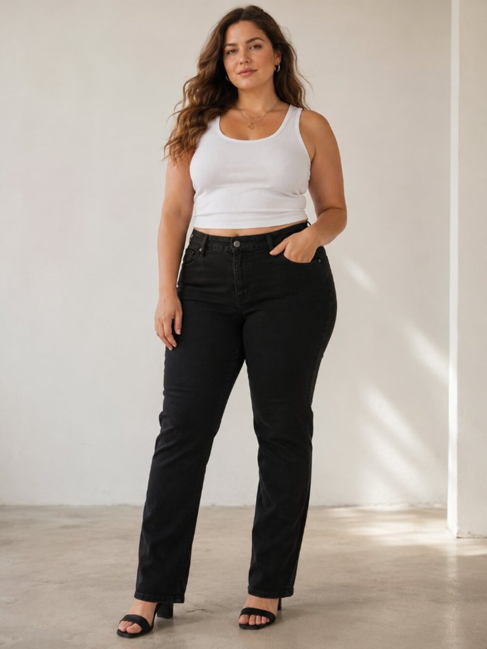 Levi's Black Straight Leg Jeans | Classic Everyday Denim
